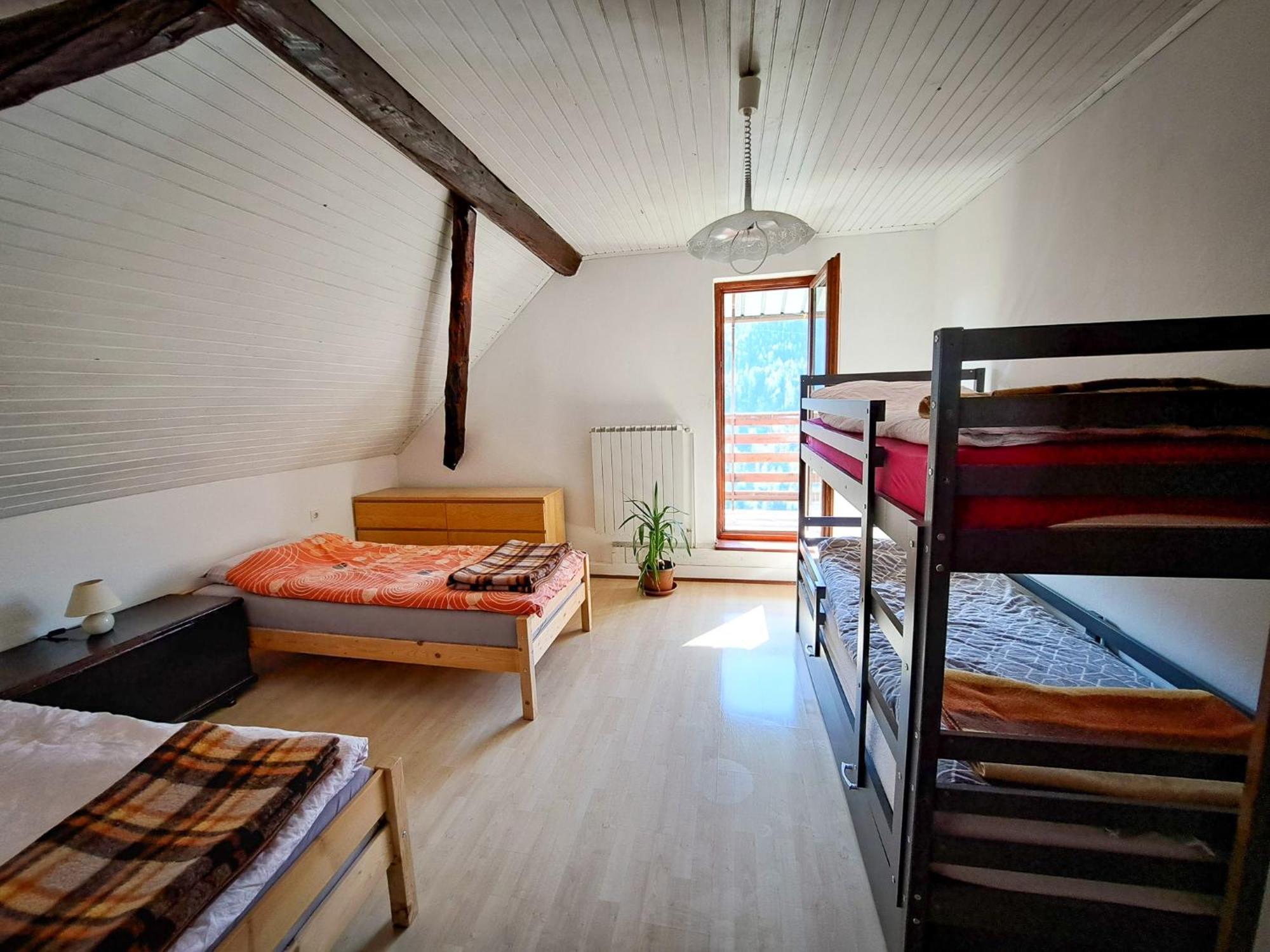 Appartement Hikers Hut Hisar à Podbrdo Extérieur photo