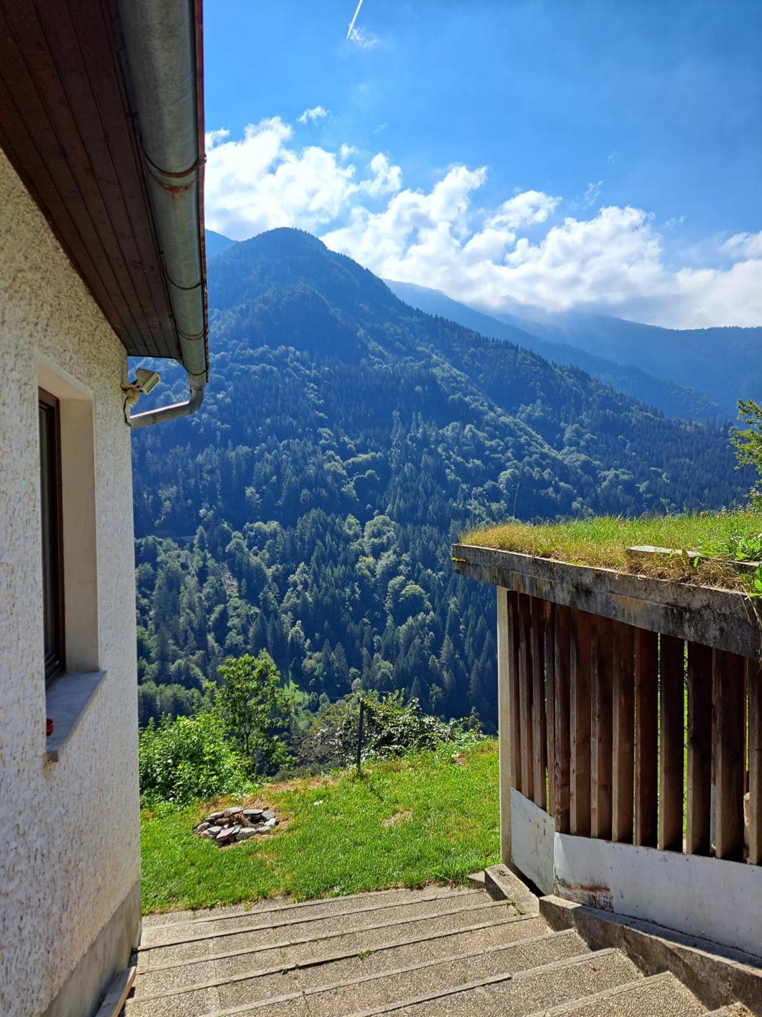 Appartement Hikers Hut Hisar à Podbrdo Extérieur photo